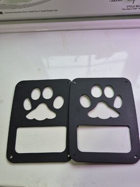 Black Paw Print Metal Wall Plate Pair